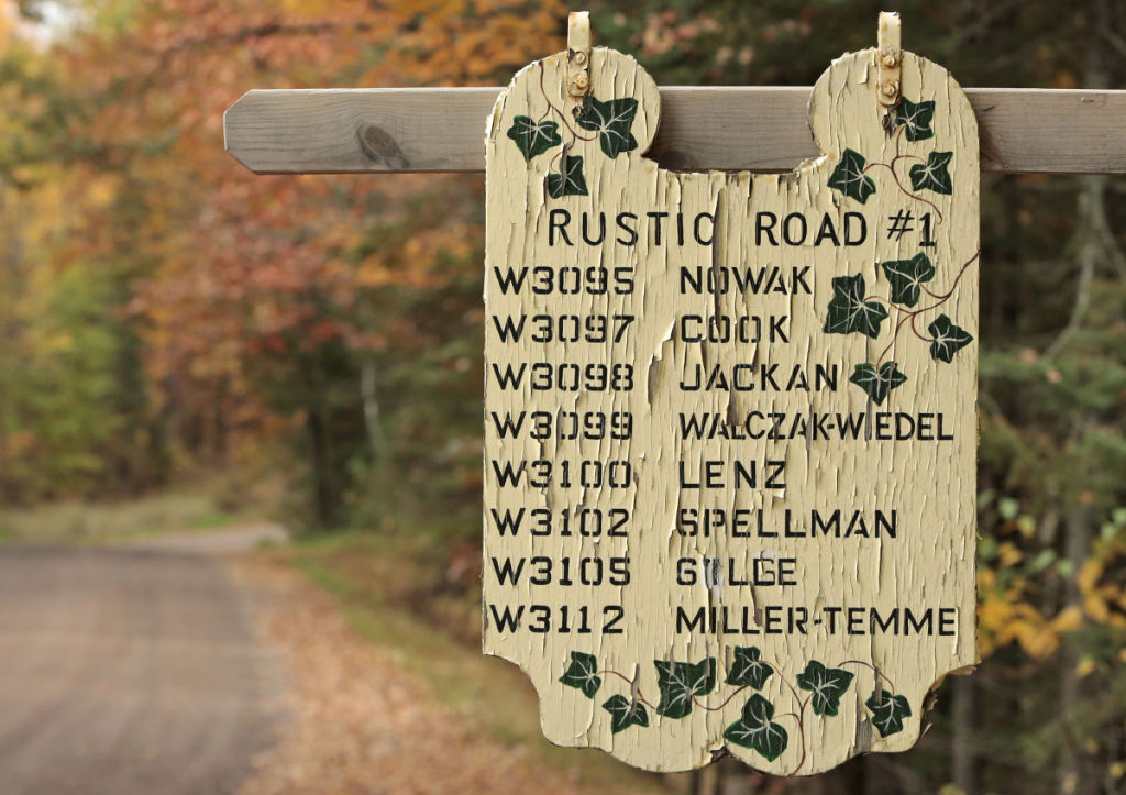 RusticRoad0070MPKe.jpg